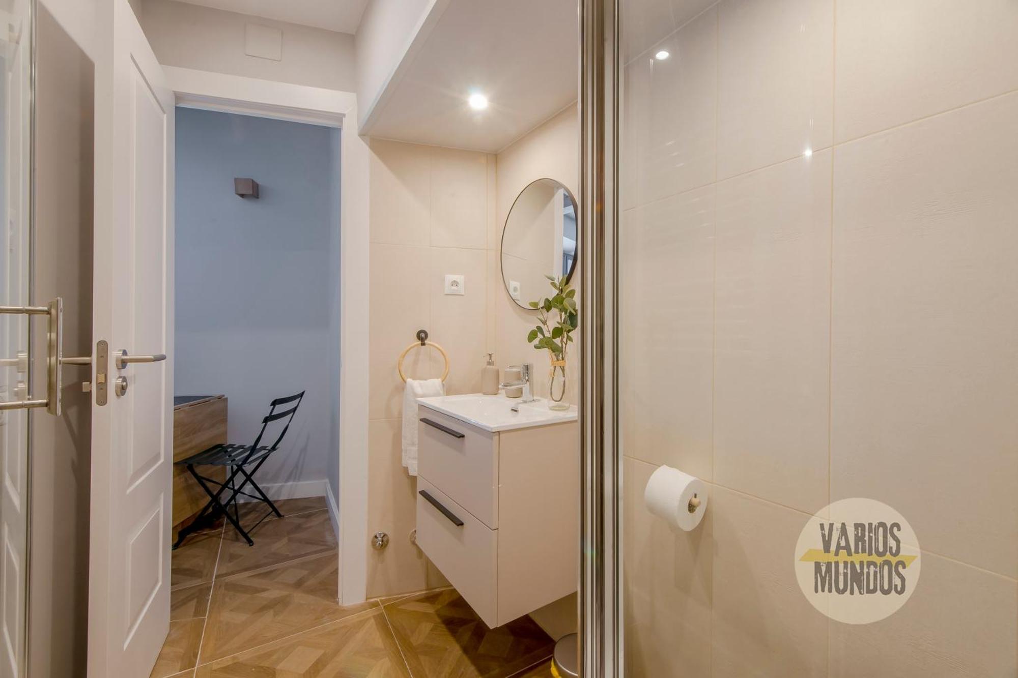 Confortable Apt Para 9Pax En El Centro De Madrid E3 エクステリア 写真