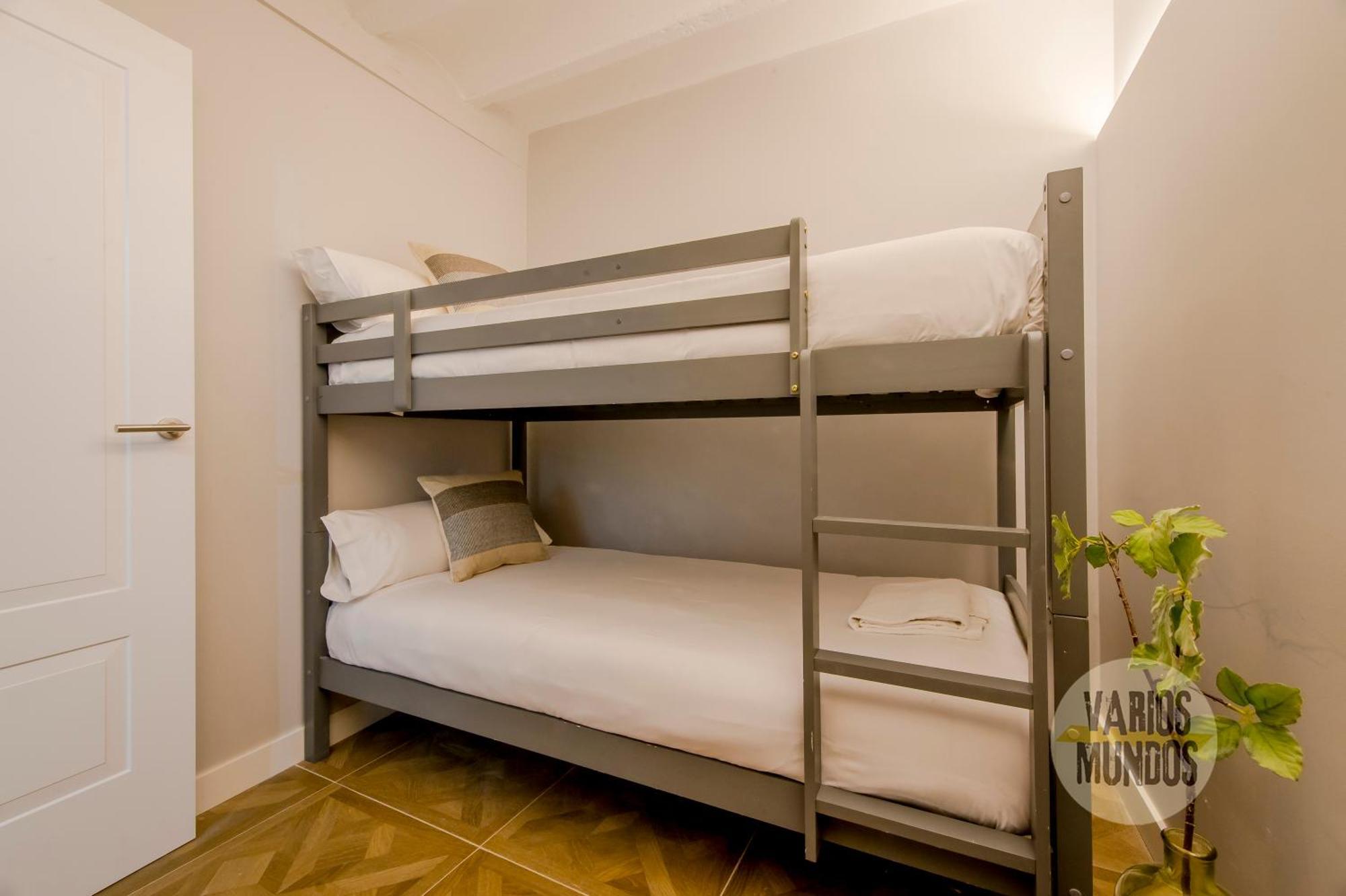 Confortable Apt Para 9Pax En El Centro De Madrid E3 エクステリア 写真